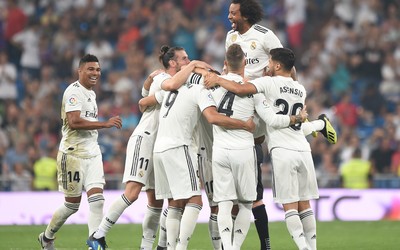 英皇体育动态-什琴斯尼这站位绝了教科书级别